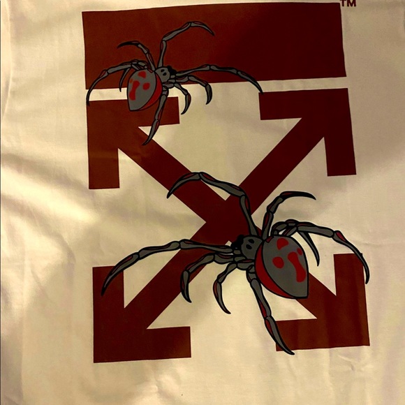 Off White T shirt